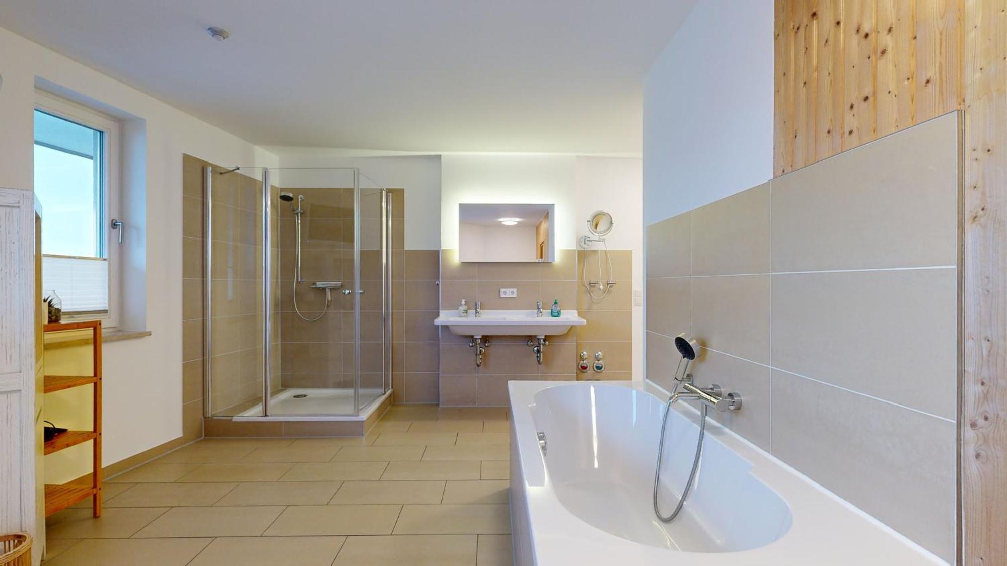 Strandnahe Fewos Mit Terrasse Oder Dachterrasse, Strandhaus Seeblick, Binz Eksteriør billede